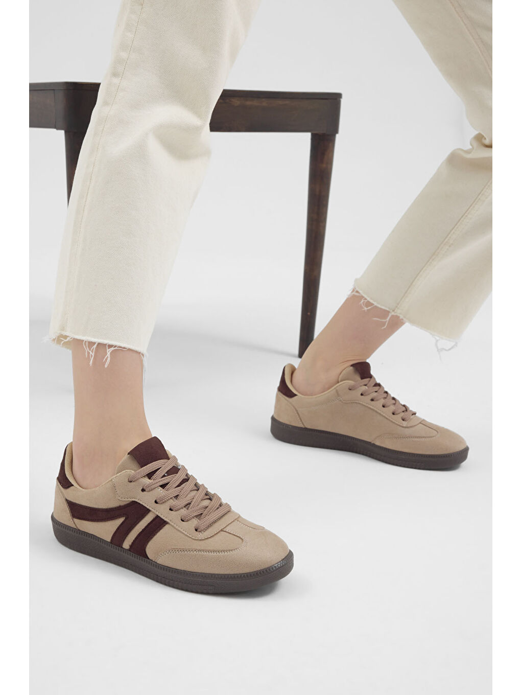 Kadın Bej Kahve Termo Taban Yanı Şeritli Bağcıklı Günlük Rahat Spor Ayakkabı-2