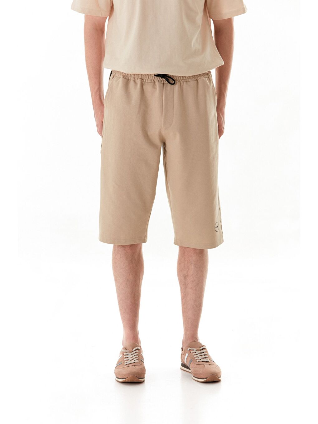 Bej Beli Bağcıklı Çift Cepli Şort-4