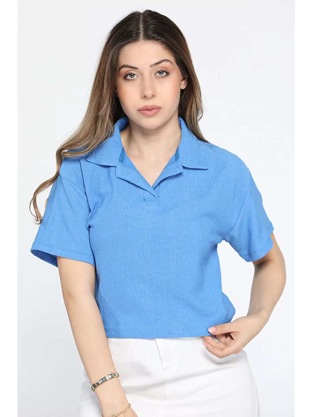 GÜLSELİ İndigo Kadın Polo Yaka Crop T-shirt