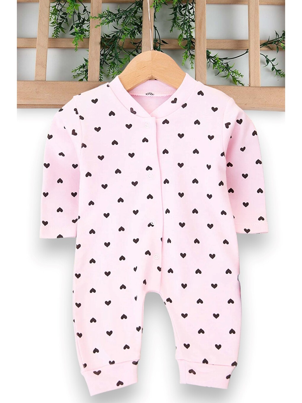 Pembe Kız Bebek Kalp Baskılı Manşetli İnce Mevsimlik Çıtçıtlı Yenidoğan Tulumu