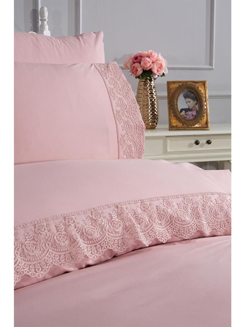 Karışık Fransız Güpürlü Kuris Nevresim Takımı Pudra-1