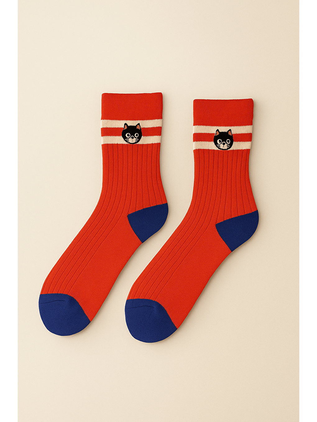 Unisex Hayvan Nakışlı Soket Çorap Kırmızı