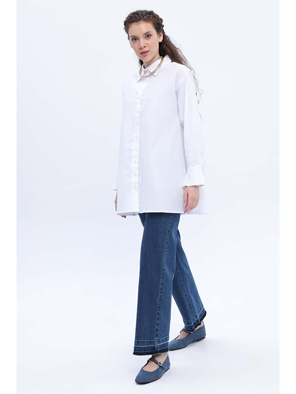 Beyaz-Pamuklu Pile Detaylı Poplin Gömlek