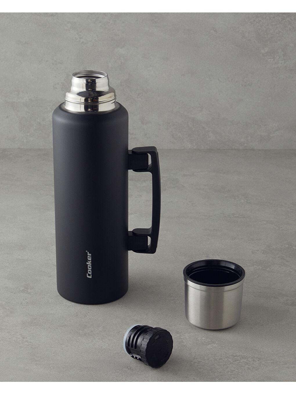 HeatLock Çelik Bardaklı Termos 1,5L Siyah-3