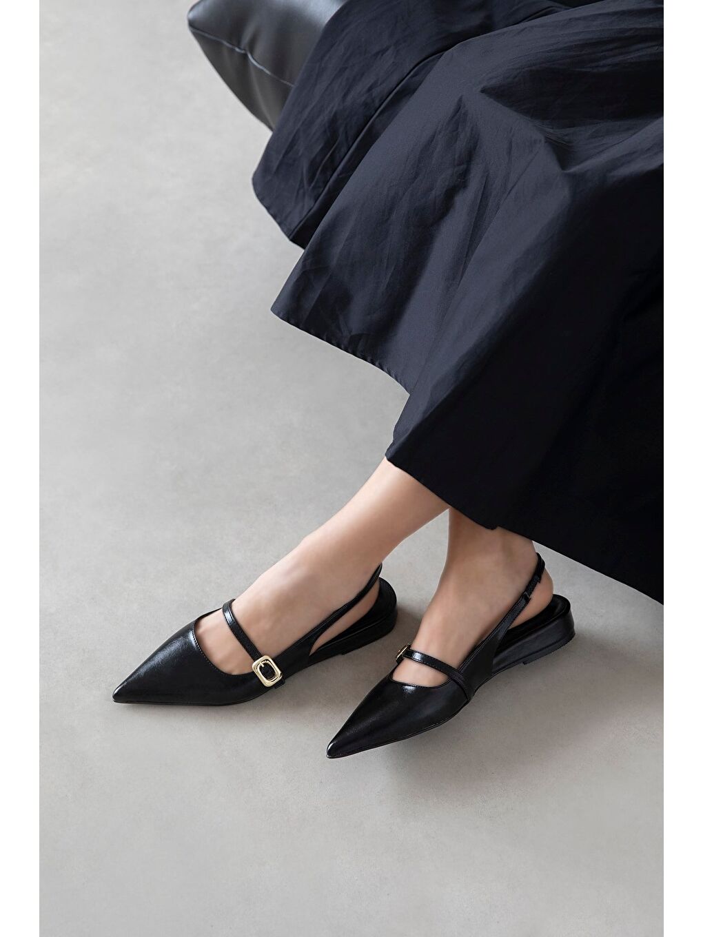 Tania Kadın Topuklu Kırışık Deri  Ayakkabı Siyah-1