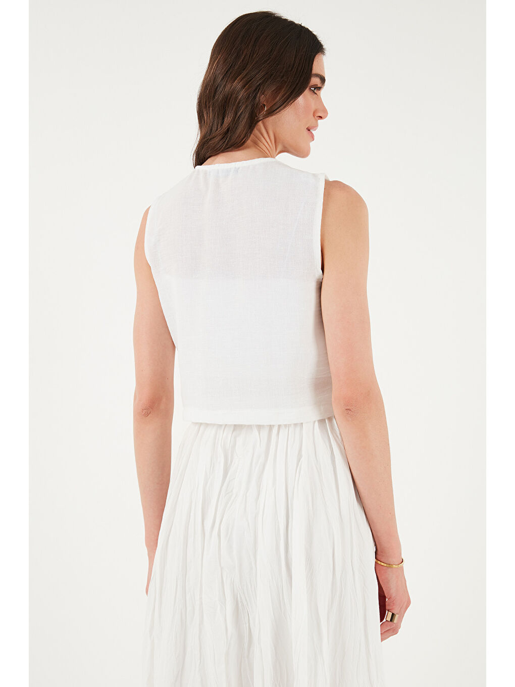 Ekru Astarlı Nakış İşlemeli Standart Fit Bağlamalı Yaka Crop Kadın Yelek 611Yl128-6