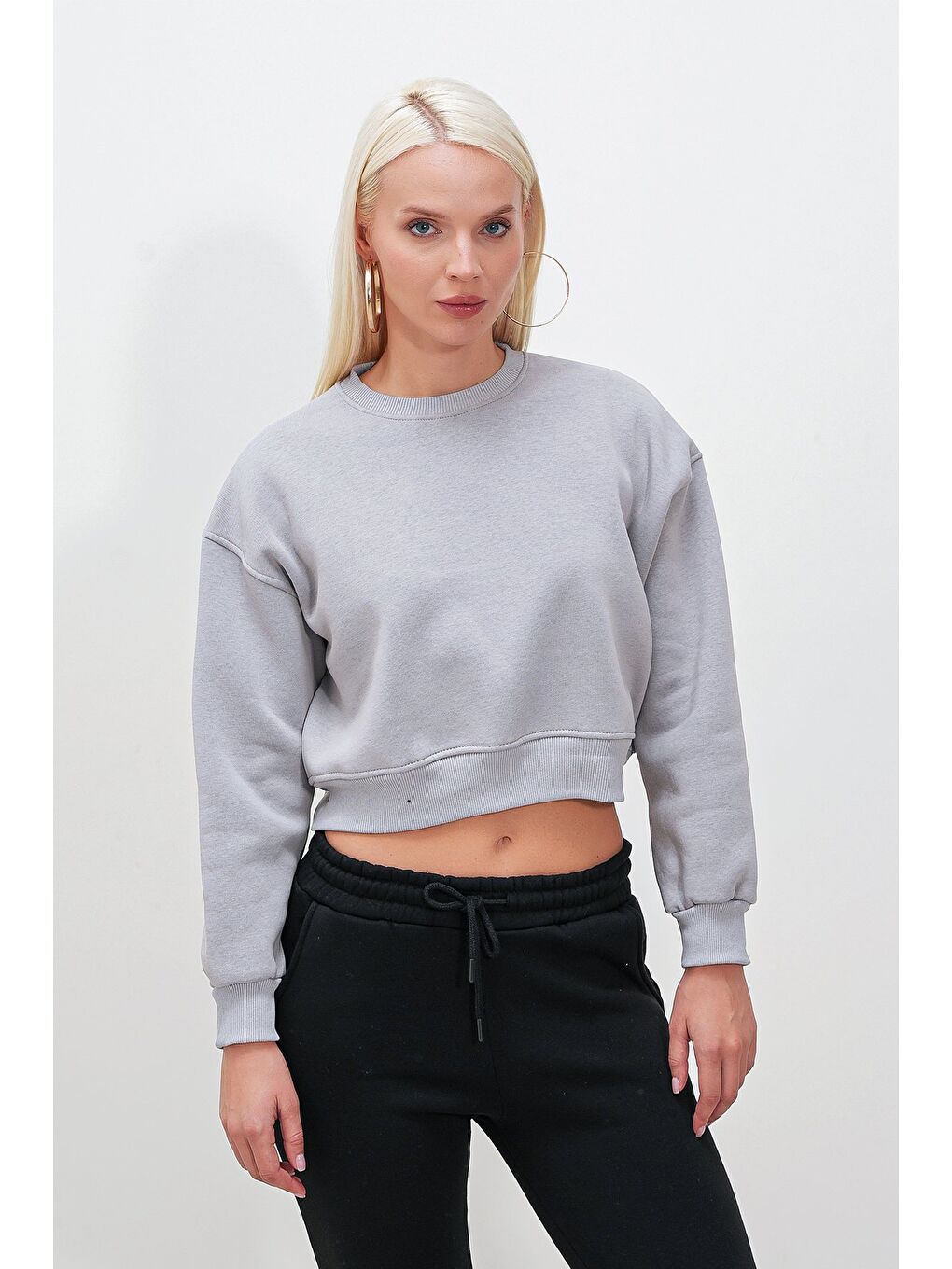 HAKKE Gri Üç İplik Düz Crop SWEAT