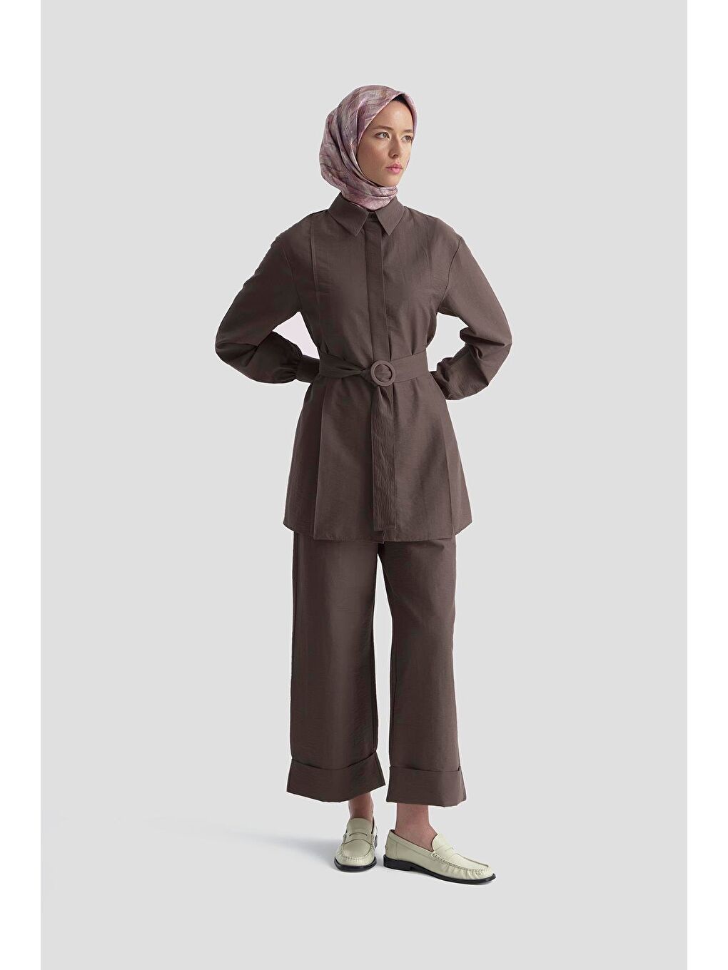 Kahverengi Pileli Pantolonlu Takım 25K6101 Kakao-1