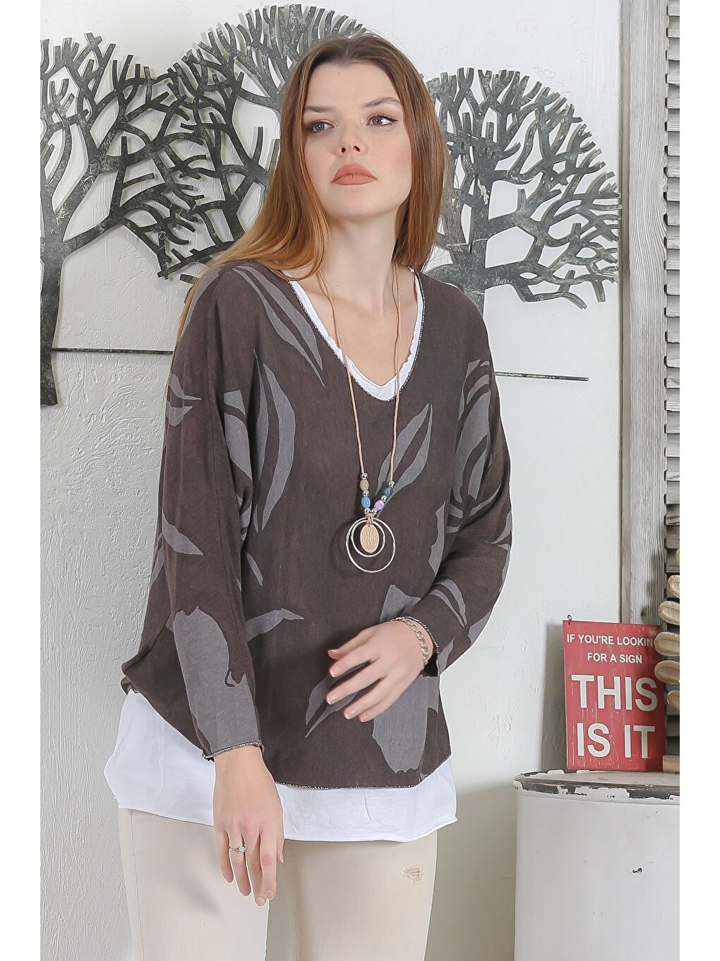 İtalyan Üçlü Set Kahverengi Yarasa Kol Yaka Ve Etek Ucu Lurex İpli Kolyeli Ve İçi Basic Triko Bluz-1