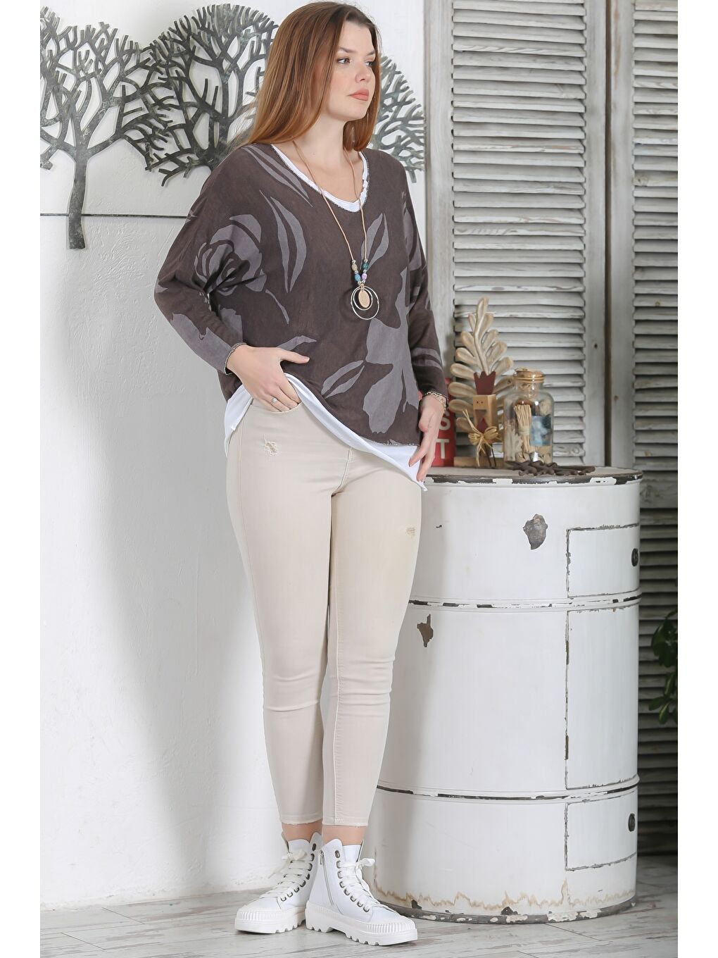 İtalyan Üçlü Set Kahverengi Yarasa Kol Yaka Ve Etek Ucu Lurex İpli Kolyeli Ve İçi Basic Triko Bluz-2