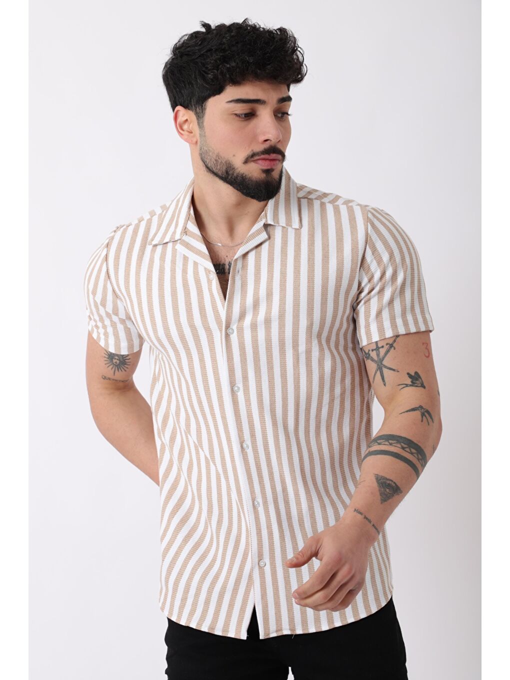 Ekru Apaç Yaka Çizgili Ottoman Kısa Kol Gömlek JL_40364