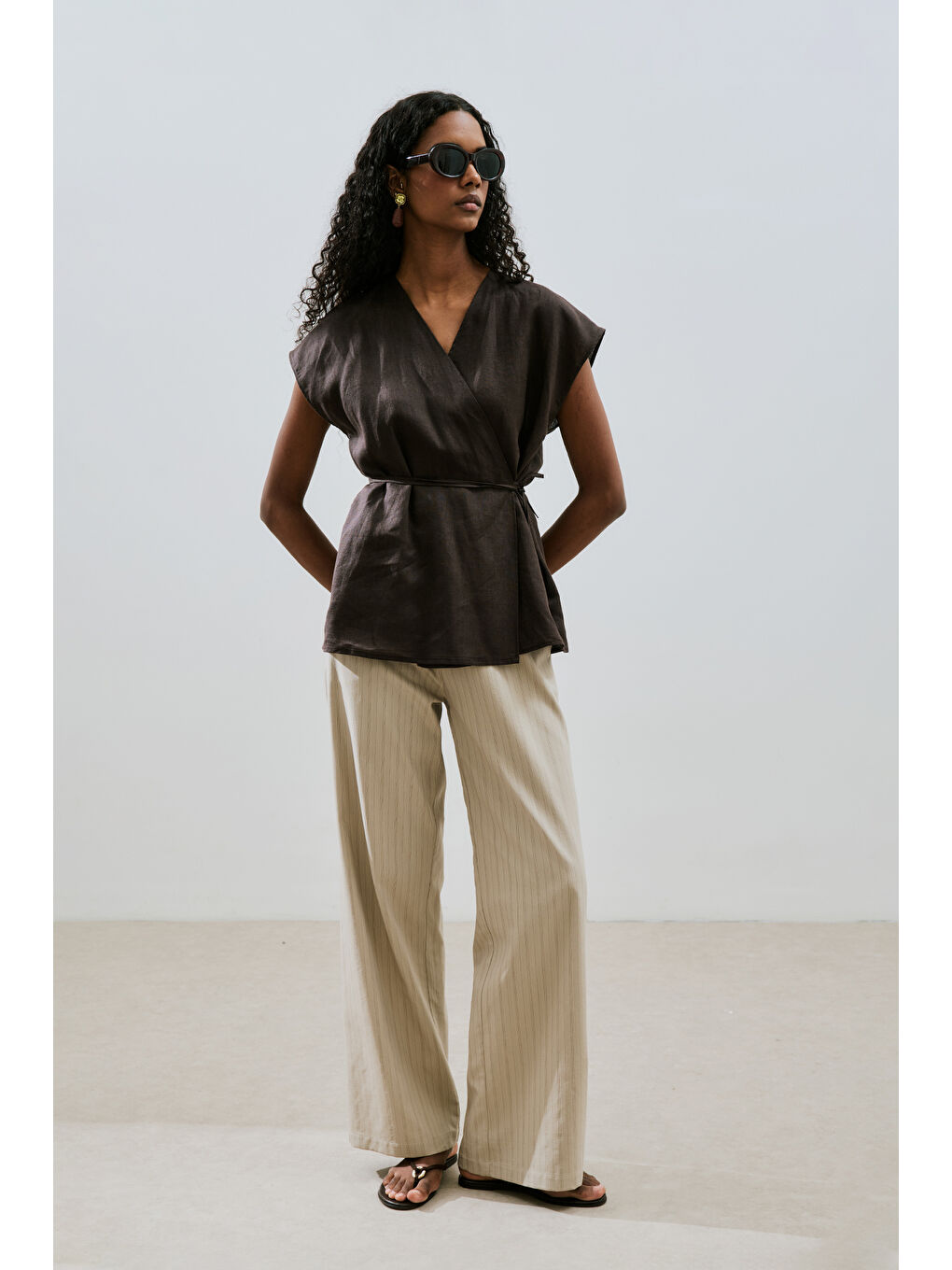 Kahverengi Keten Kolsuz Bluz Acı Kahve-2