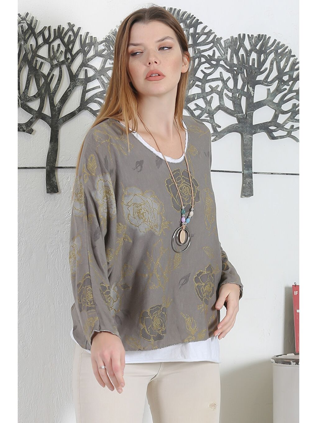 Bej İtalyan Üçlü Set Vizon V Yaka Yarasa Kol Yaka Ve Etek Ucu Lurex İpli Kolyeli Ve İçi Basic Triko Bluz-3