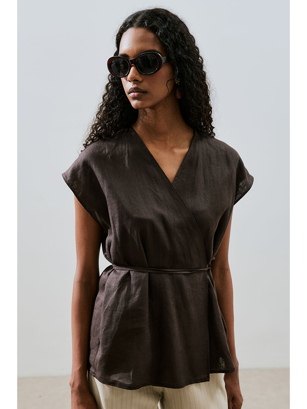 Kahverengi Keten Kolsuz Bluz Acı Kahve-4