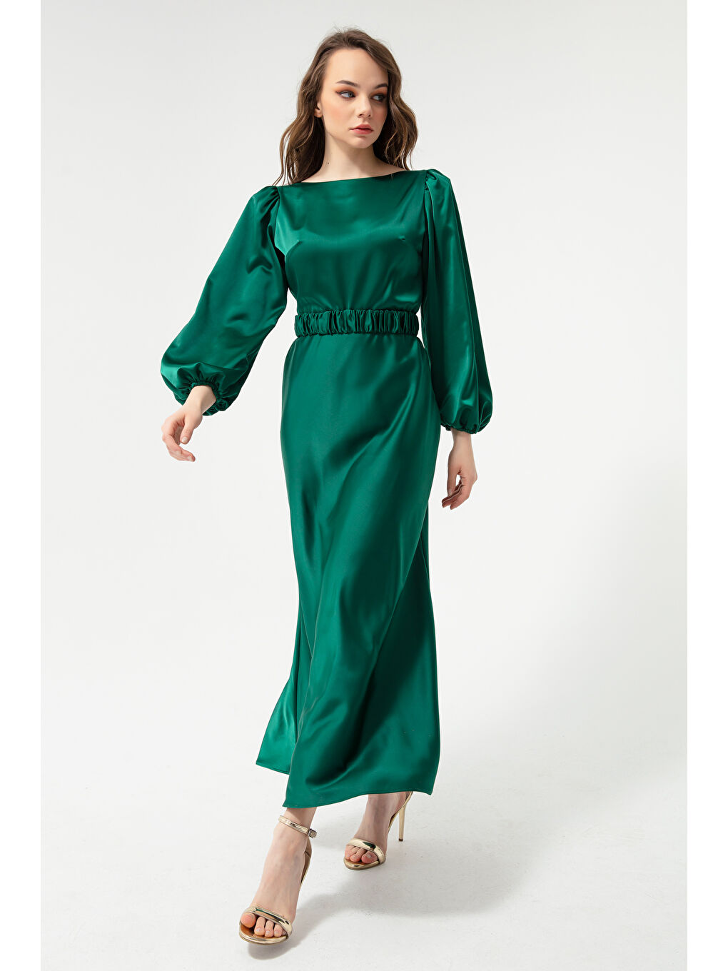 Kadın Zümrüt Yeşili Uzun Balon Kollu Nişan Elbisesi-1