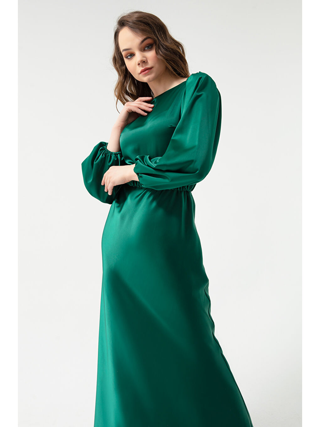 Kadın Zümrüt Yeşili Uzun Balon Kollu Nişan Elbisesi-2