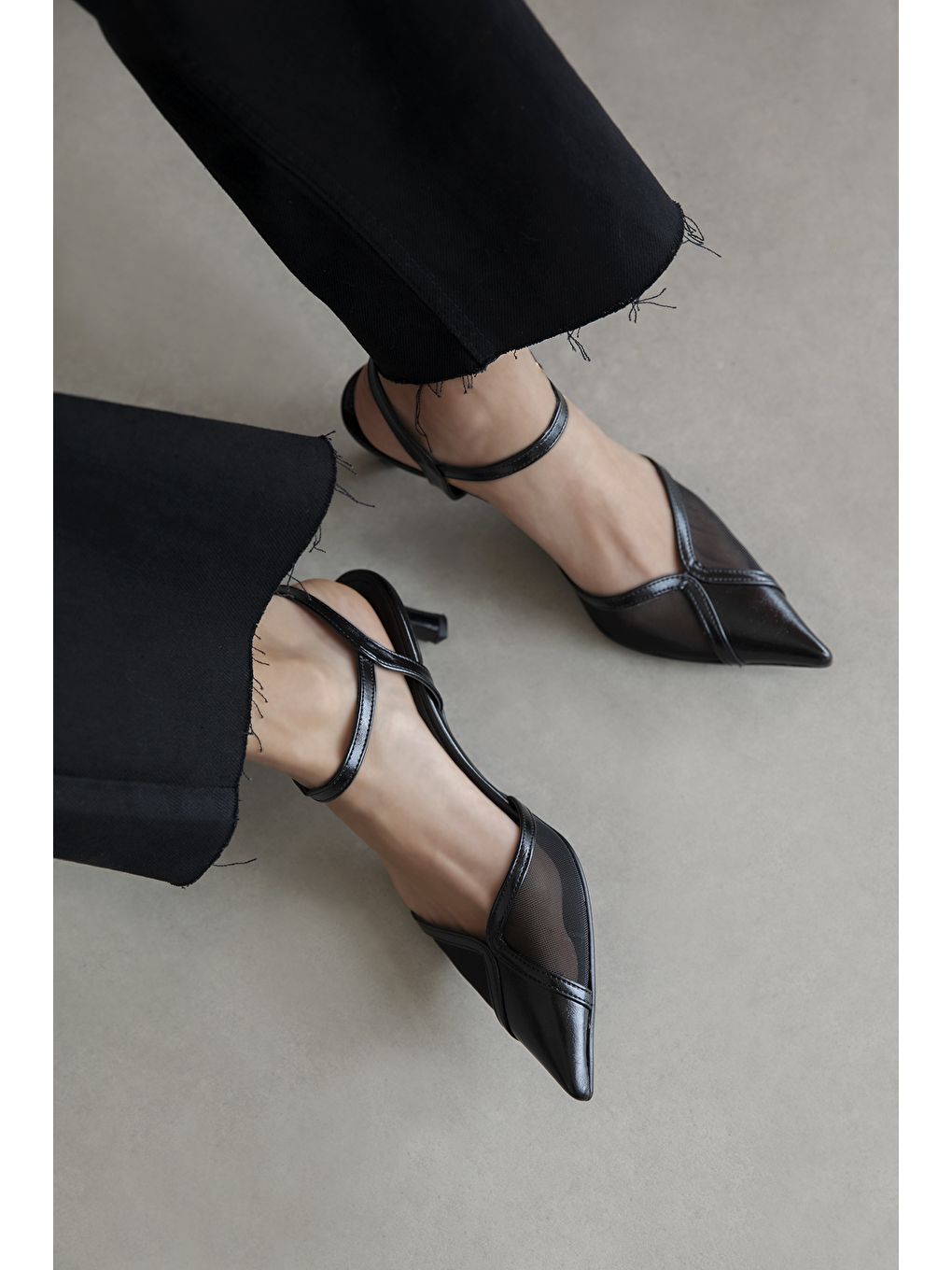 Desira Kadın Topuklu File Detay Kırışık Deri Ayakkabı Siyah-1