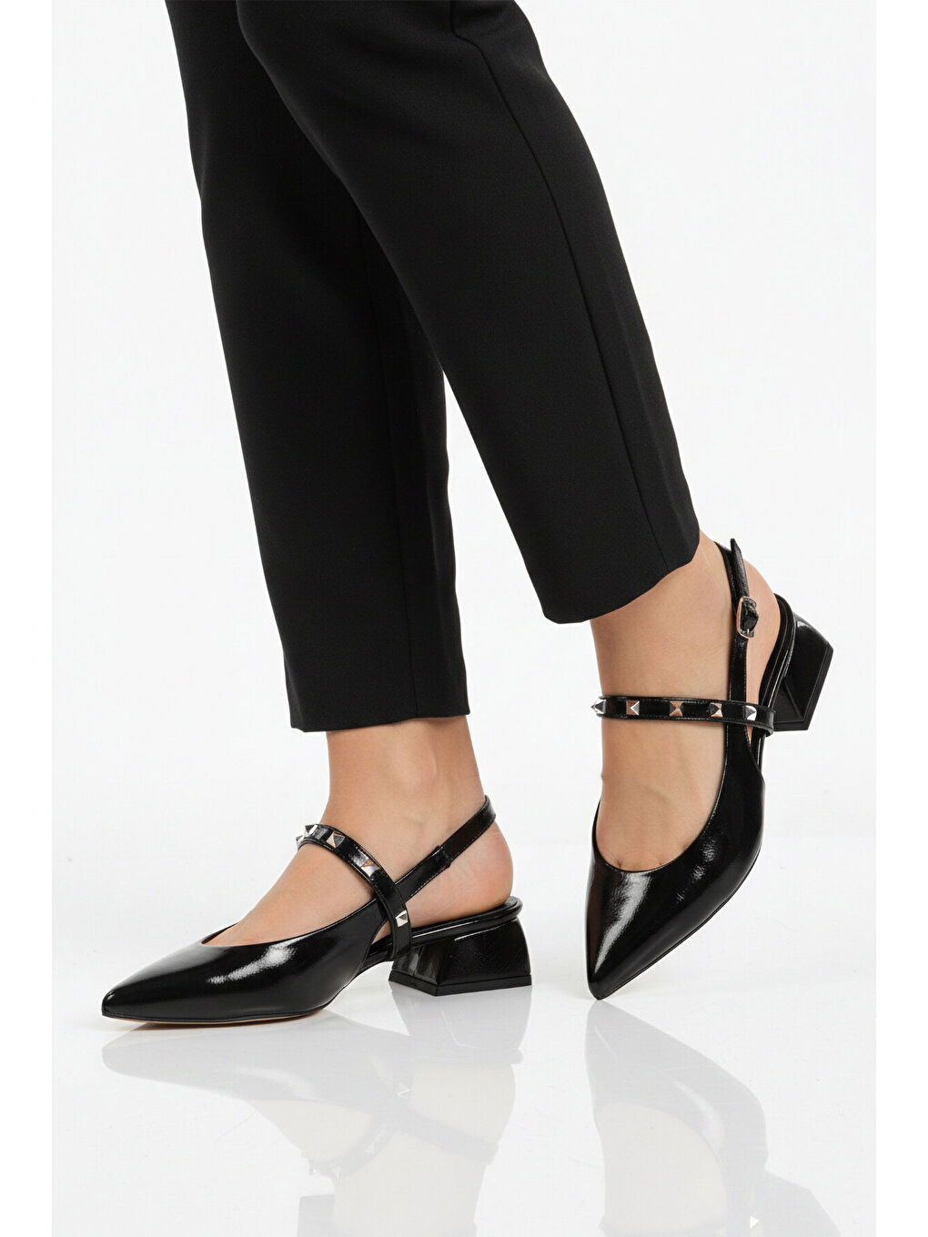 Siyah Dar Kalıp Özel ve Davet Kadın Abiye Ayakkabı 323102 Z