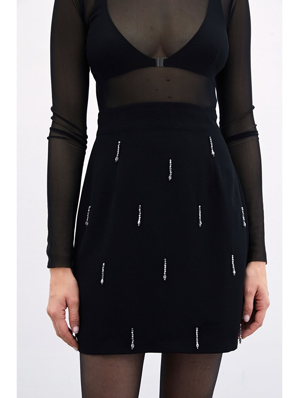 Taşlı Kısa Etek - Siyah-4
