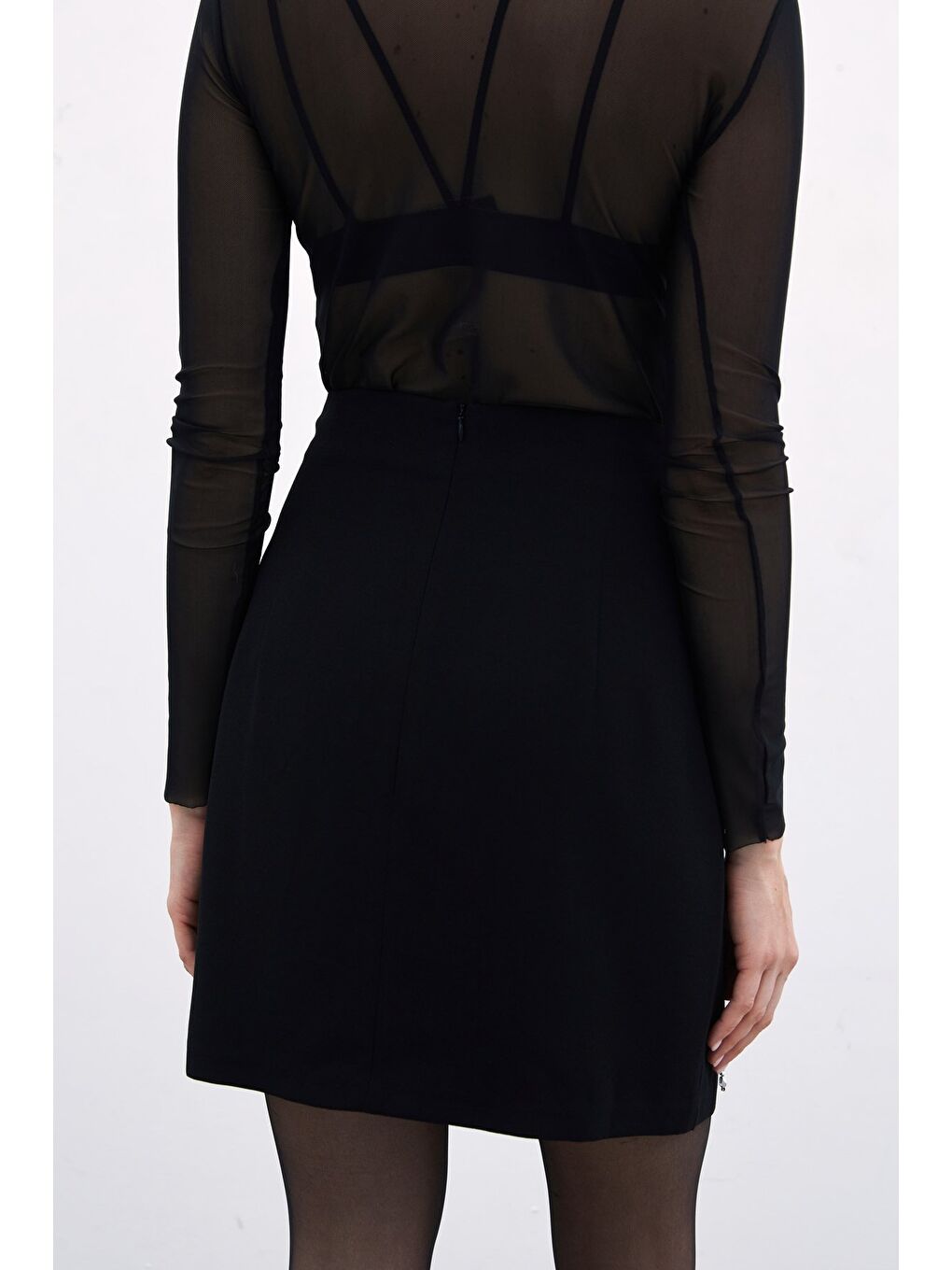 Taşlı Kısa Etek - Siyah-5