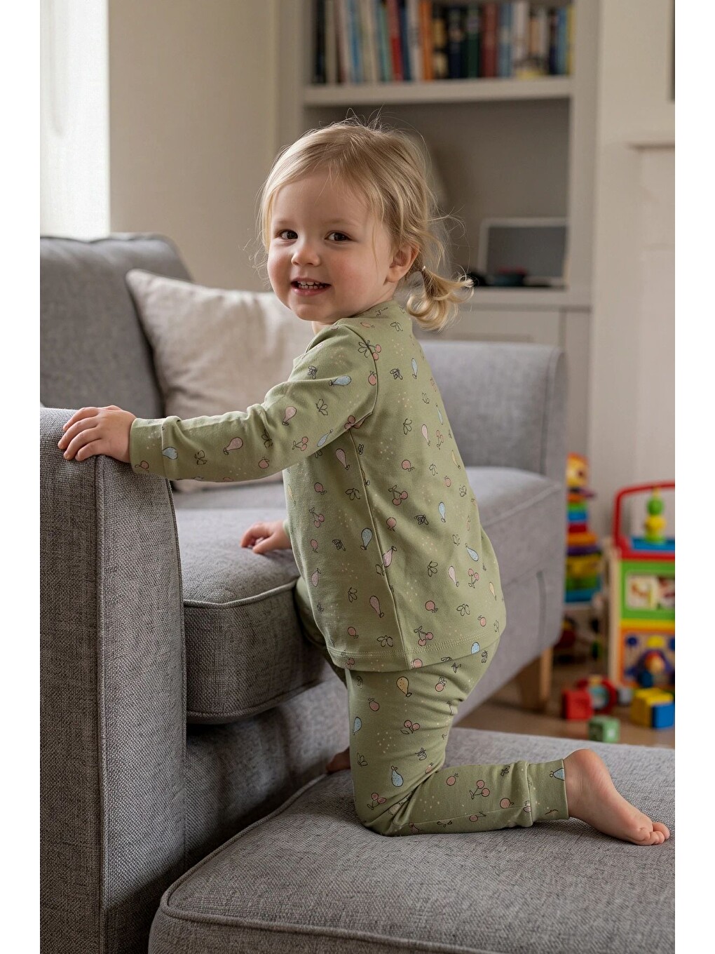 Haki Fruit Patterned Kız Çocuk Pijama Takımı-6