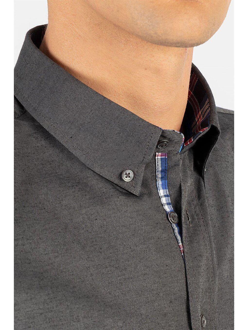 Erkek Slim Fit Dar Kesim Kısa Kollu Pamuklu Oxford Doku Kolay Ütülenebilir Gri Düğmeli Yaka Gömlek-3