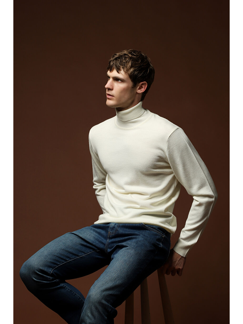 Ekru Balıkçı Yaka Regular Fit Yünlü Triko Kazak-1