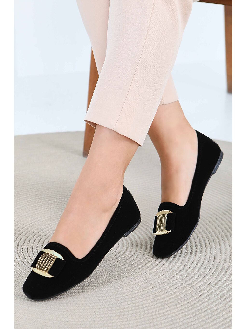 Kadın Siyah Tokalı Süet Babet - 27790-SIYAH