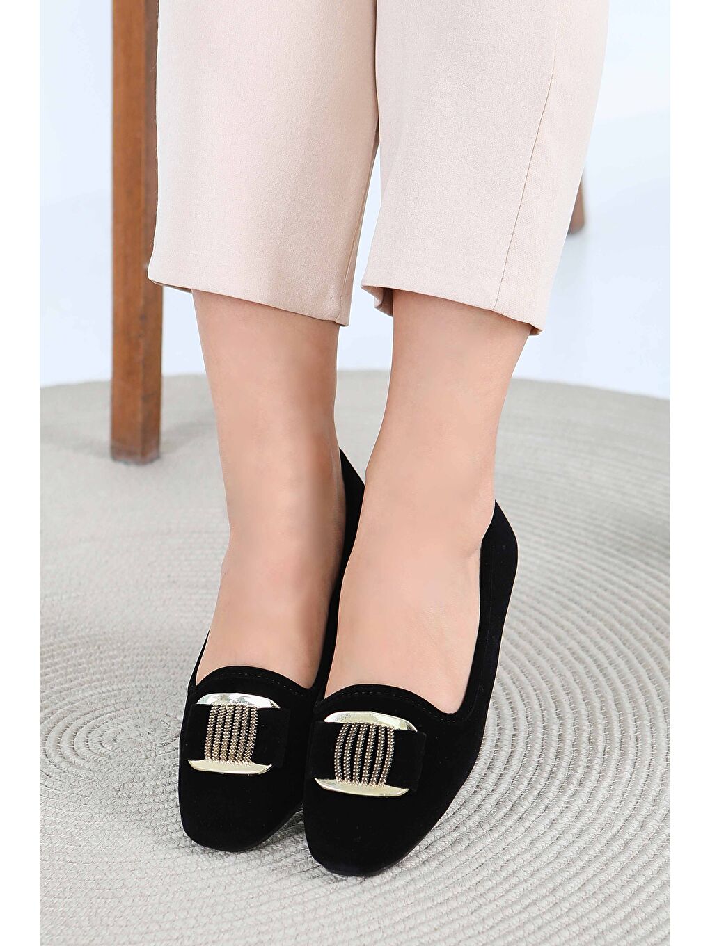 Kadın Siyah Tokalı Süet Babet - 27790-SIYAH-2