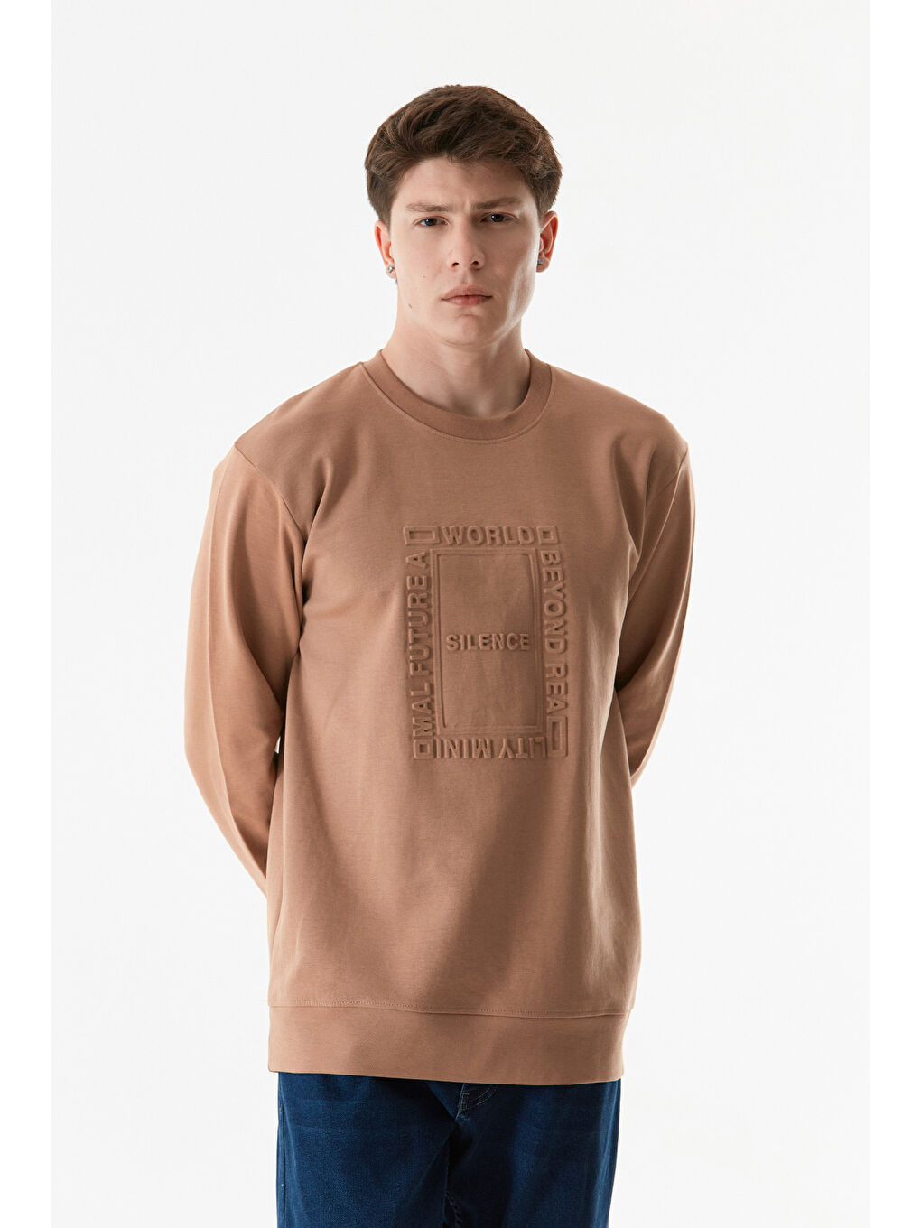 Fullamoda Camel Yazı Kabartmalı Bisiklet Yaka Sweatshirt