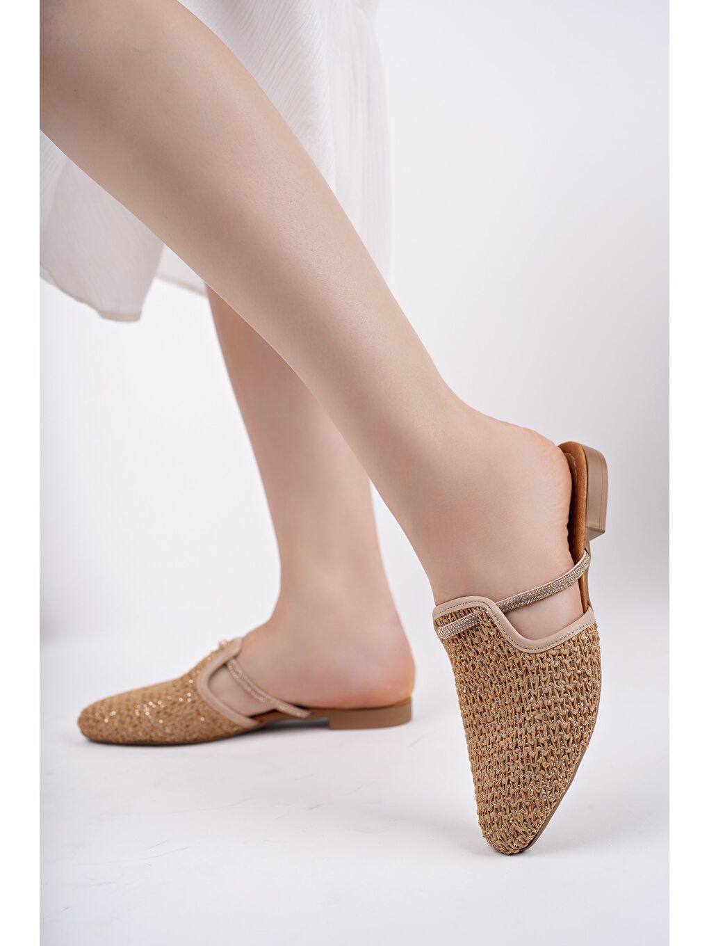 Bej ZİNTA Önü Kapalı Kadın Günlük Hasır Terlik-5