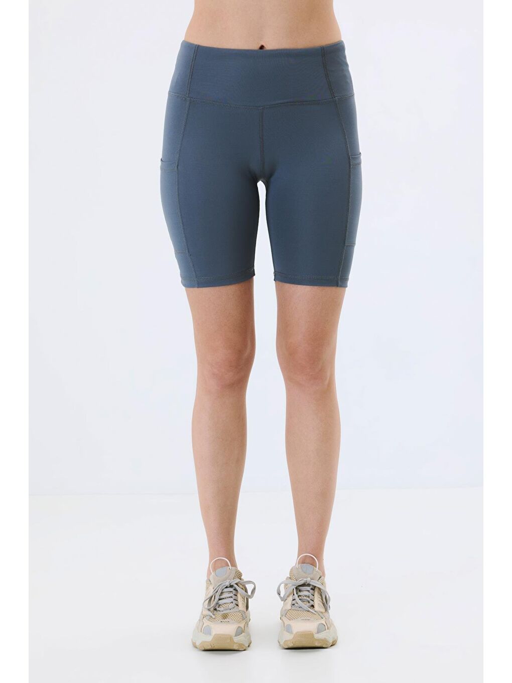 Gri Yüksek Bel Çift Cepli Kısa Tayt 9417 Füme-3