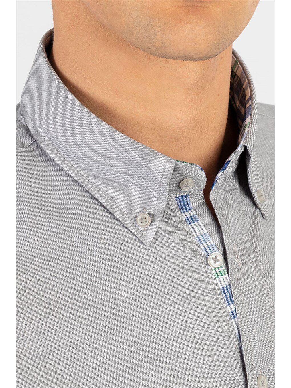 Erkek Slim Fit Dar Kesim Kısa Kollu Pamuklu Oxford Doku Kolay Ütülenebilir Gri Düğmeli Yaka Gömlek-2