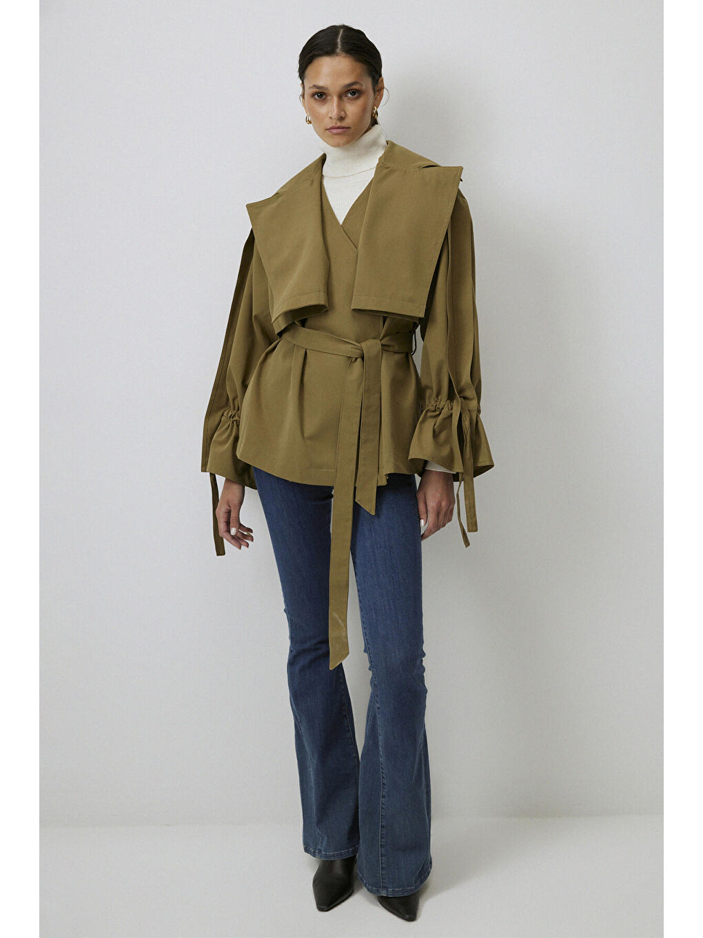 Haki KOLU BÜZGÜLÜ KISA TRENÇKOT-1