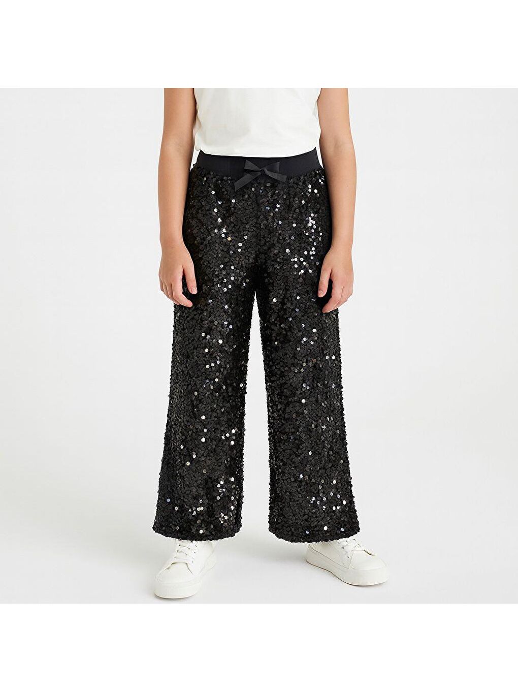 Siyah Kız Çocuk Pullu Geniş Paça Pantolon – 8-12 Yaş