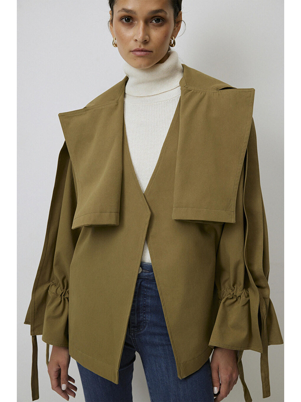 Haki KOLU BÜZGÜLÜ KISA TRENÇKOT-3