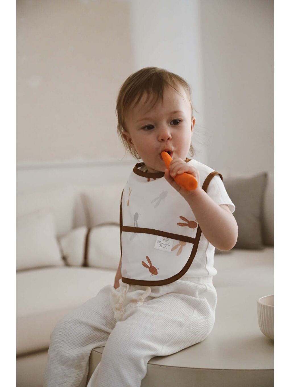 Tavşan Desen Tekli Sıvı Geçirmez Mama Önlüğü 6-36 Ay-2