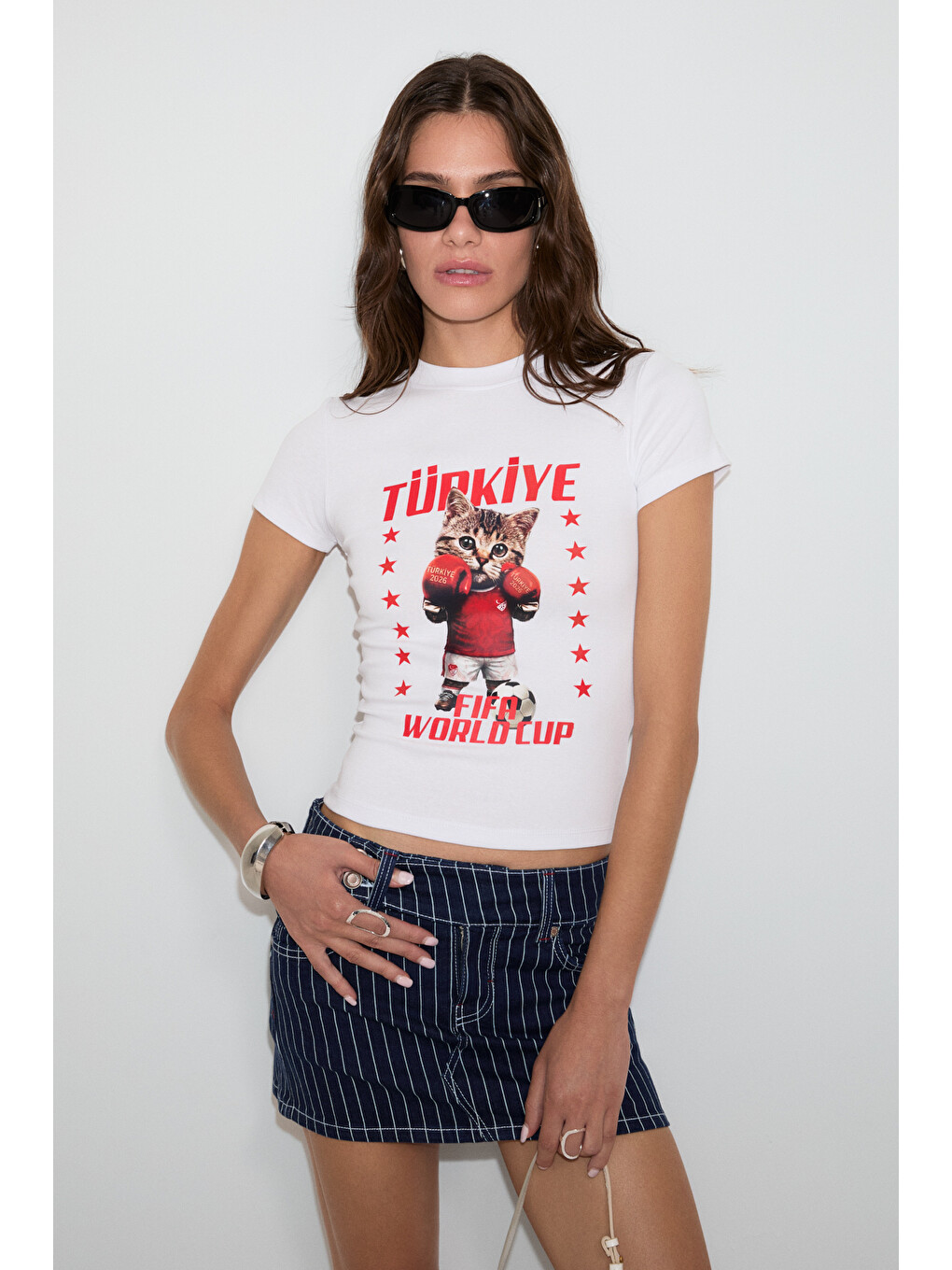 Yula Kadın Yumuşak Ve Esnek Kumaşlı Organik Pamuklu Dünya Kupasına Özel Baskılı Beyaz T-shirt-1