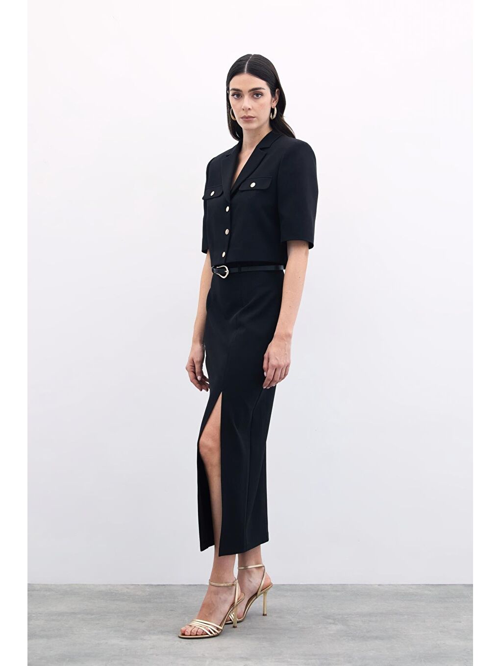 Yırtmaçlı Kemerli Uzun Etek - Siyah-1