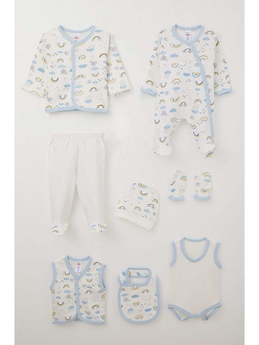 Erkek Bebek Hastane Çıkışı 8 Li Gökyüzü Temalı Bulut Desenli Beyaz (0-3 Ay)
