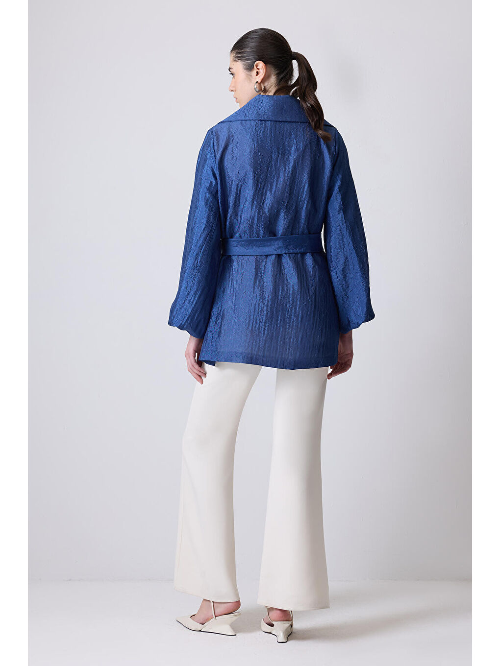 Mavi Jakarlı Kemerli Oversıze Ceket-3