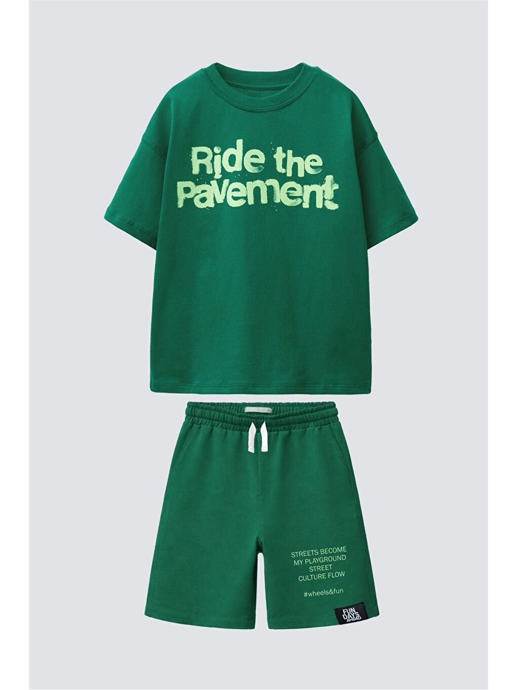 Erkek Çocuk Pamuklu Yeşil Slogan Baskılı Tişört Şort Takım-1