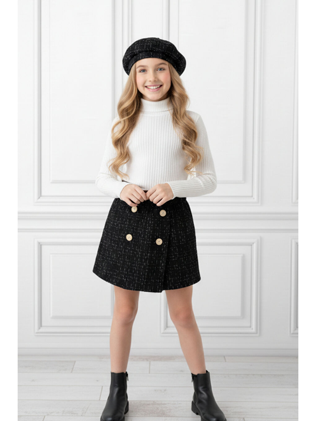 Siyah Kız Çocuk Ekoseli Şort Etek & Şapka Takımı 2-8 Yaş 12314