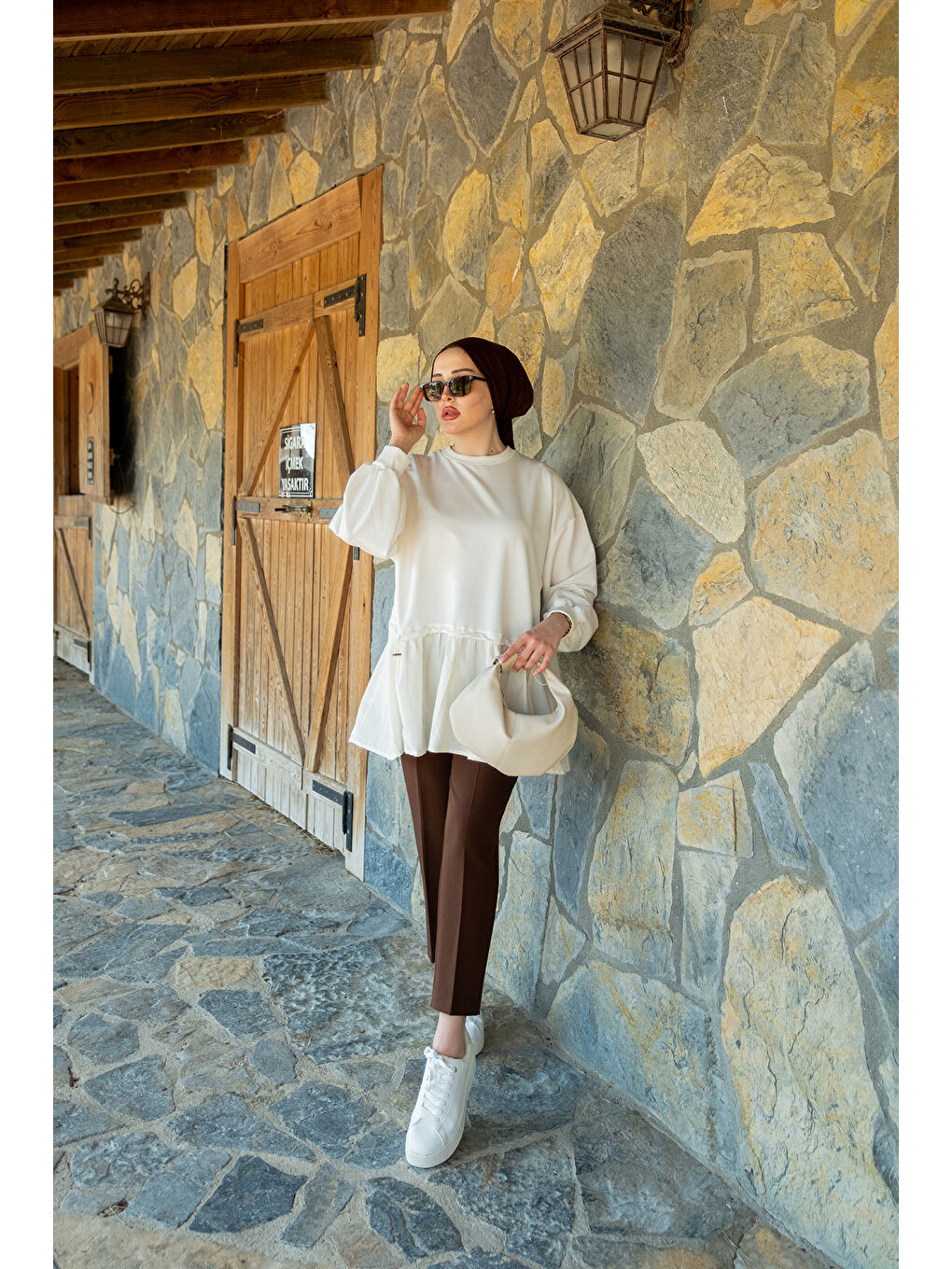 Kadın Büzgü Detay Garnili Sweatshirt Ekru-1