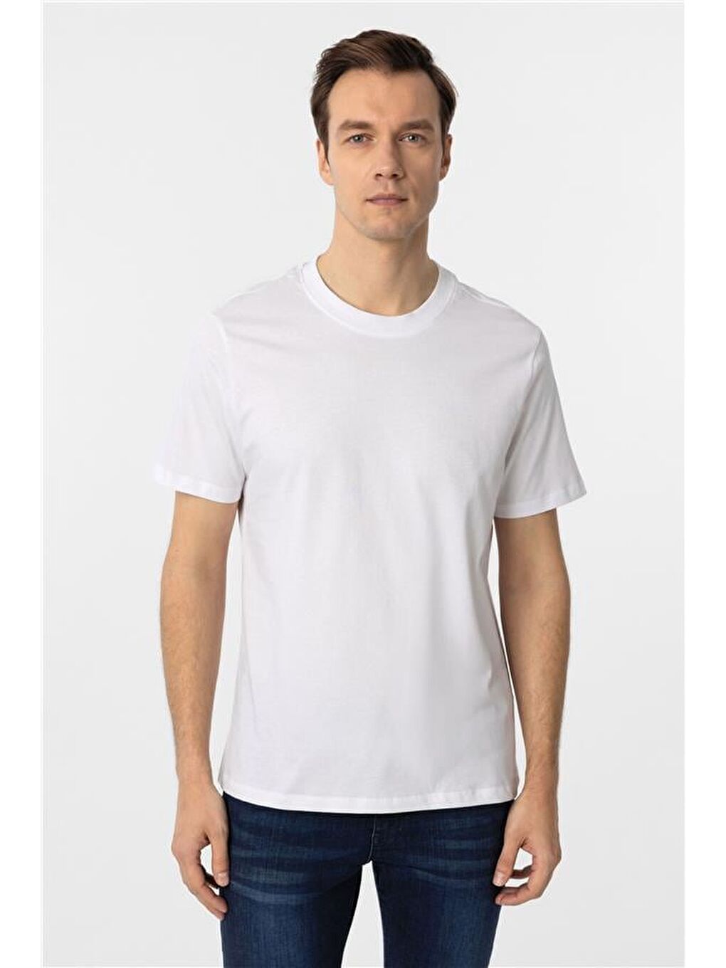 Beyaz Regular Düz Bisiklet Yaka Tişört