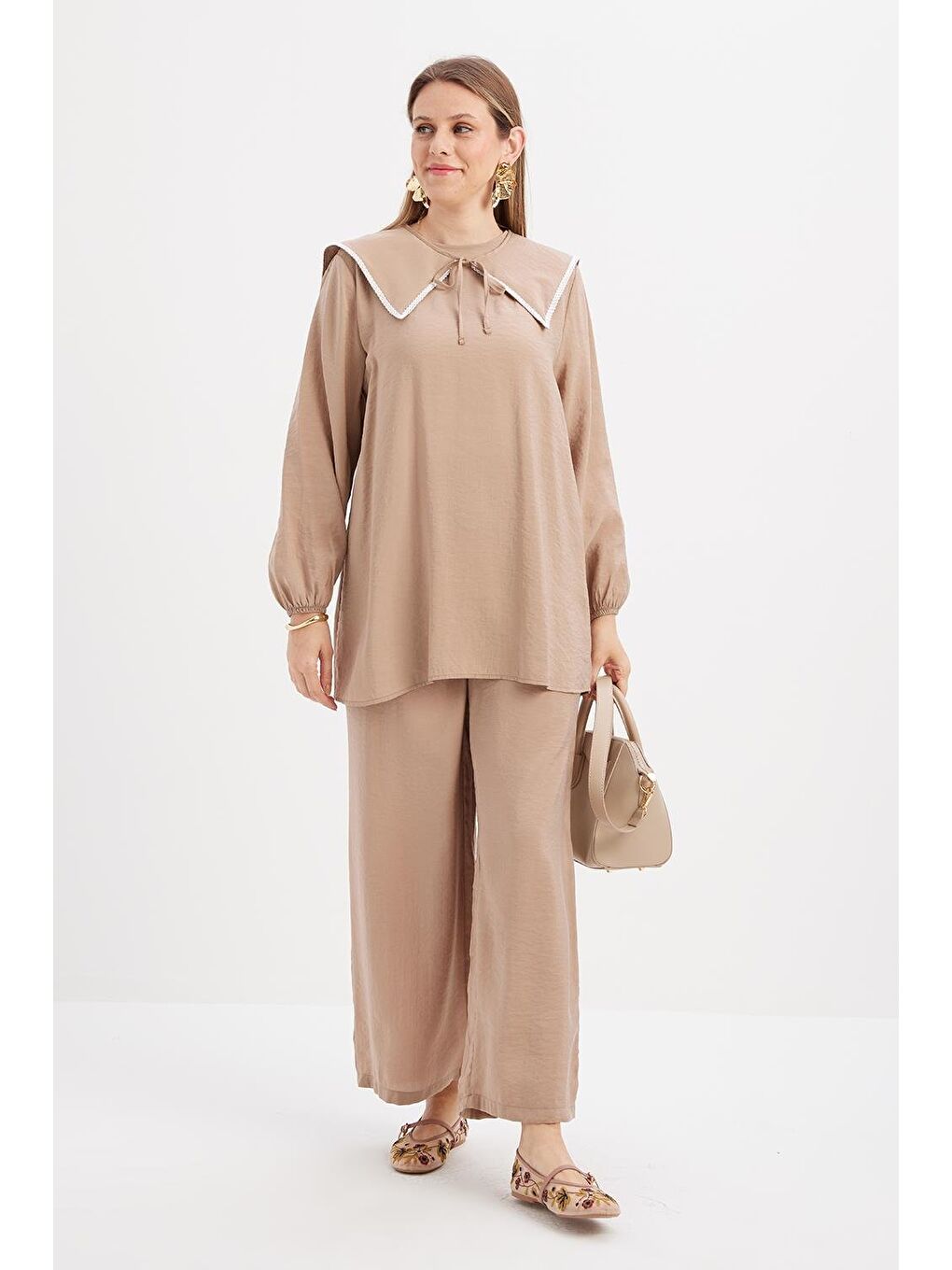 Bej Vizon-Seyyar Yakalı Kolu Lastikli Modal Tunik-2