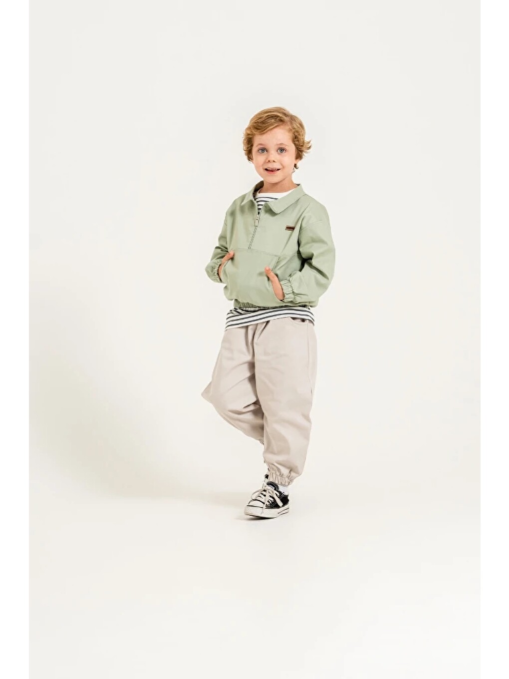 Yeşil Erkek Çocuk Yarım Fermuarlı Sweatshirt, Çizgili Tişört Ve Jogger Pantolon 3’lü Takım 9112-2