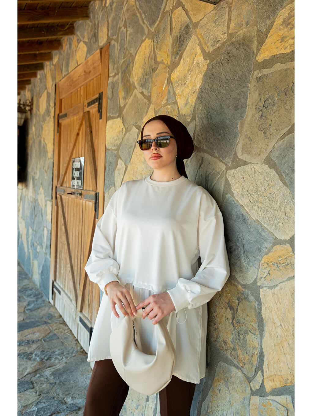 Kadın Büzgü Detay Garnili Sweatshirt Ekru-2