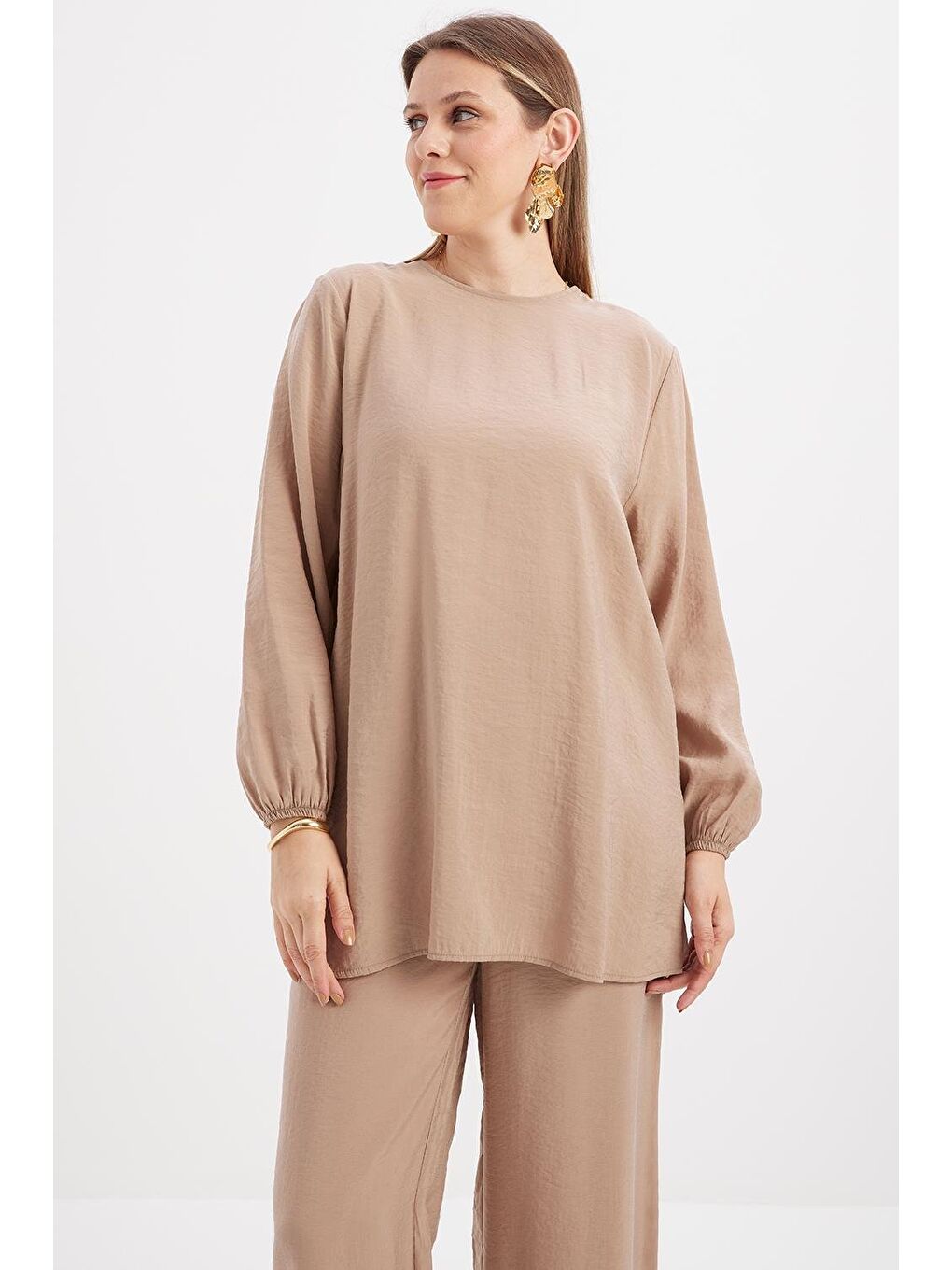 Bej Vizon-Seyyar Yakalı Kolu Lastikli Modal Tunik-6