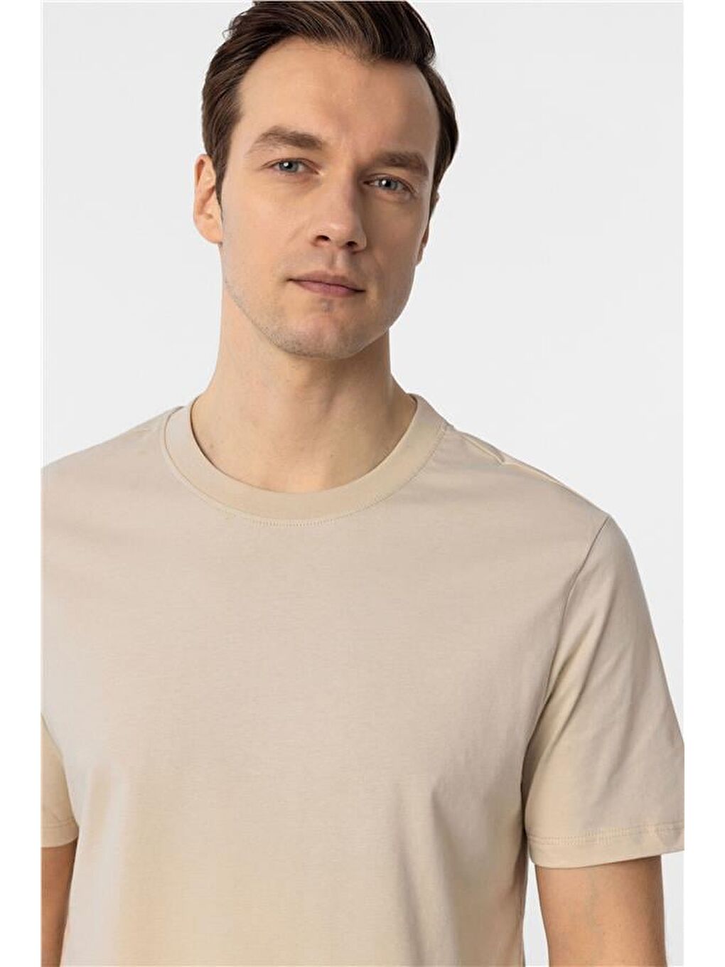 Bej Regular Düz Bisiklet Yaka Tişört-4